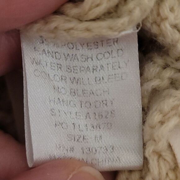 Umgee Crochet Fringed Crop top‎ - Picture 6 of 6